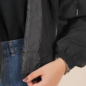 خرید انلاین بامبر بارانی کلاه دار مشکی پاد