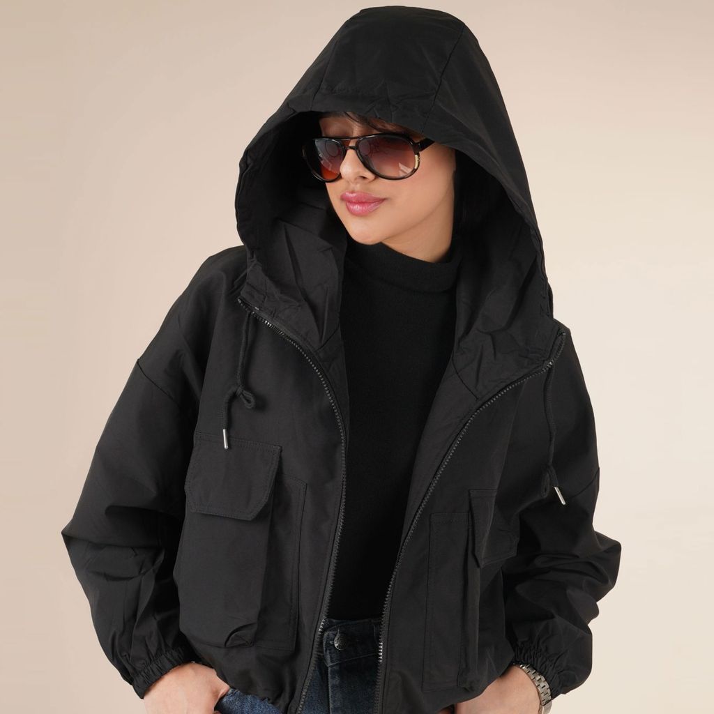 فروش اینترنتی بامبر بارانی کلاه دار مشکی پاد