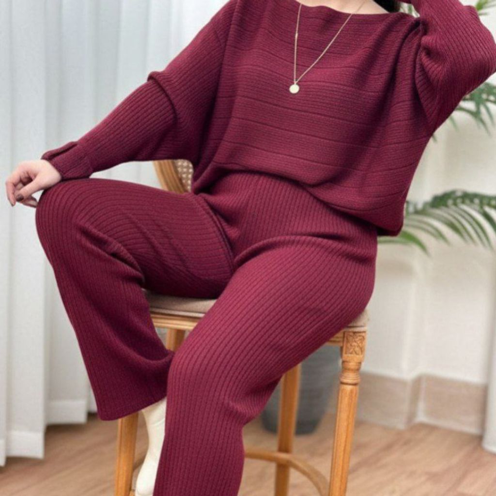 خرید انلاین ست زنانه بافت طرح مهتاب