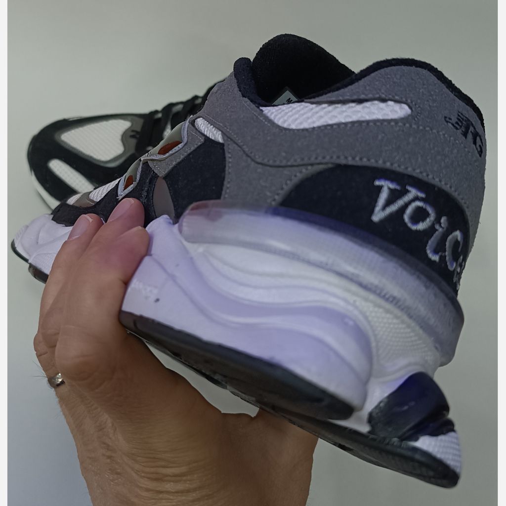 قیمت کتونی مردانه نیوبالانس 9060 مشکی طوسی کیفیت بالا