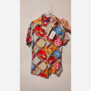 خرید انلاین پیراهن هاوایی 