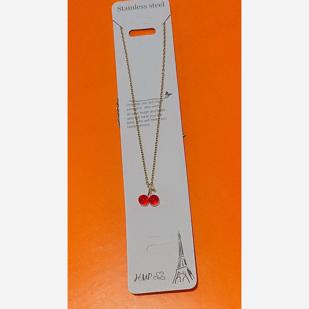 خرید آنلاین گوشواره و گردنبند آلبالو گیلاس