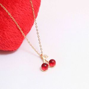 فروش اینترنتی گوشواره و گردنبند آلبالو گیلاس