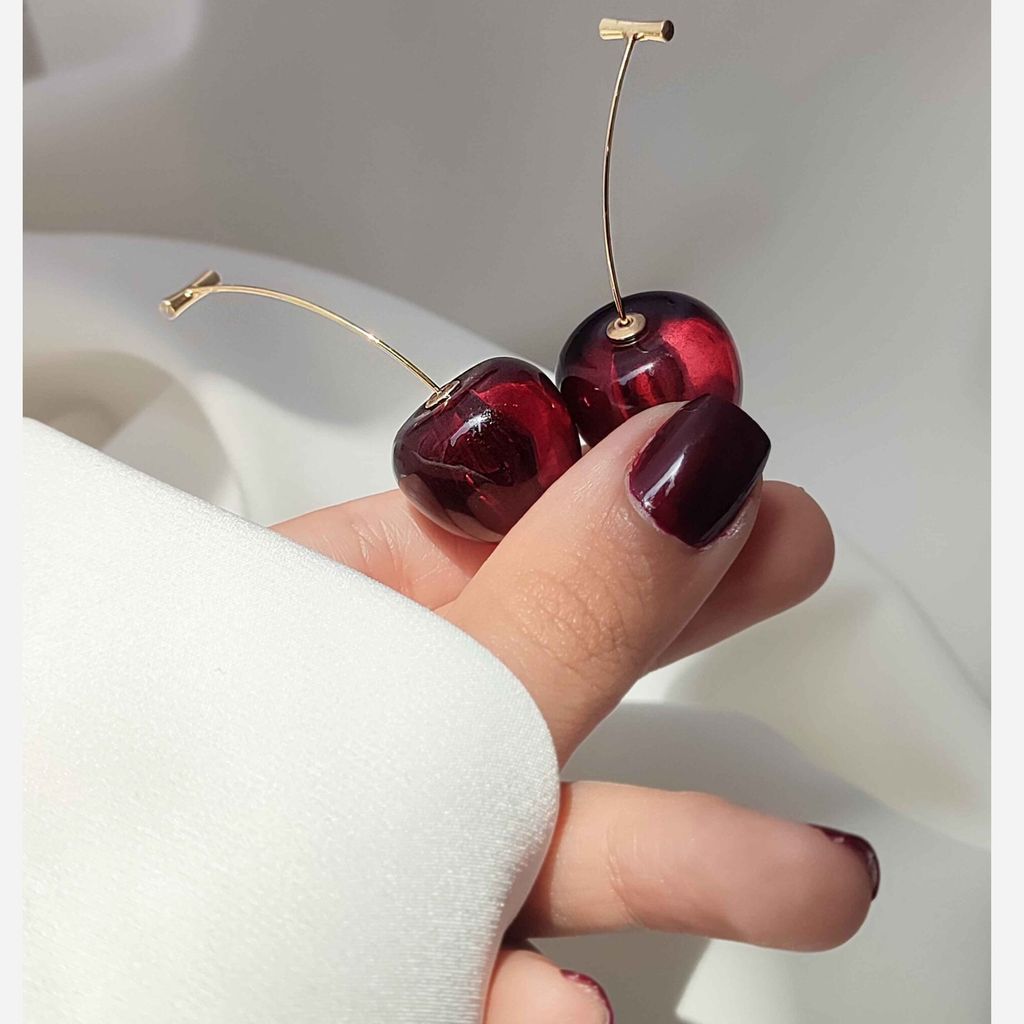 فروش اینترنتی گوشواره و گردنبند آلبالو گیلاس