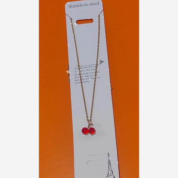 گوشواره و گردنبند آلبالو گیلاس