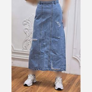 دامن جین زنانه پشت چاکدار