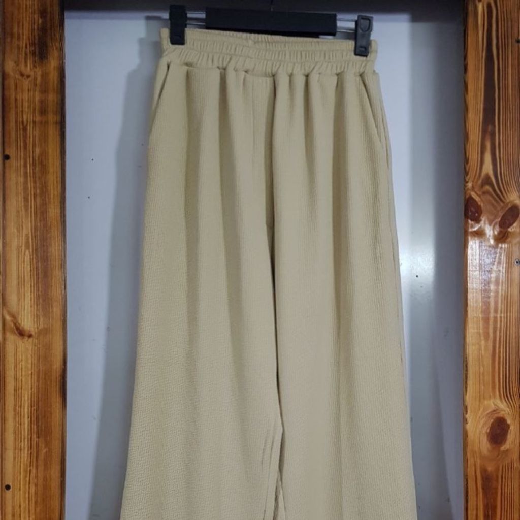 خرید انلاین ست طرح آدرینا