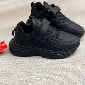 خرید اینترنتی قیمت کتونی بچگانه تمام مشکی از مورچه کد 4101001