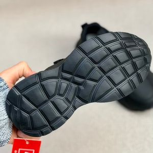 خرید اینترنتی قیمت کتونی بچگانه تمام مشکی از مورچه کد 4101001