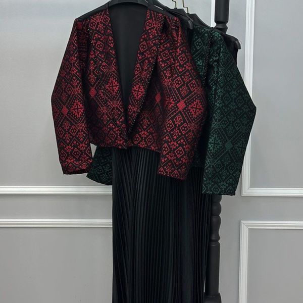 کت و سارافن تابان الیشکا