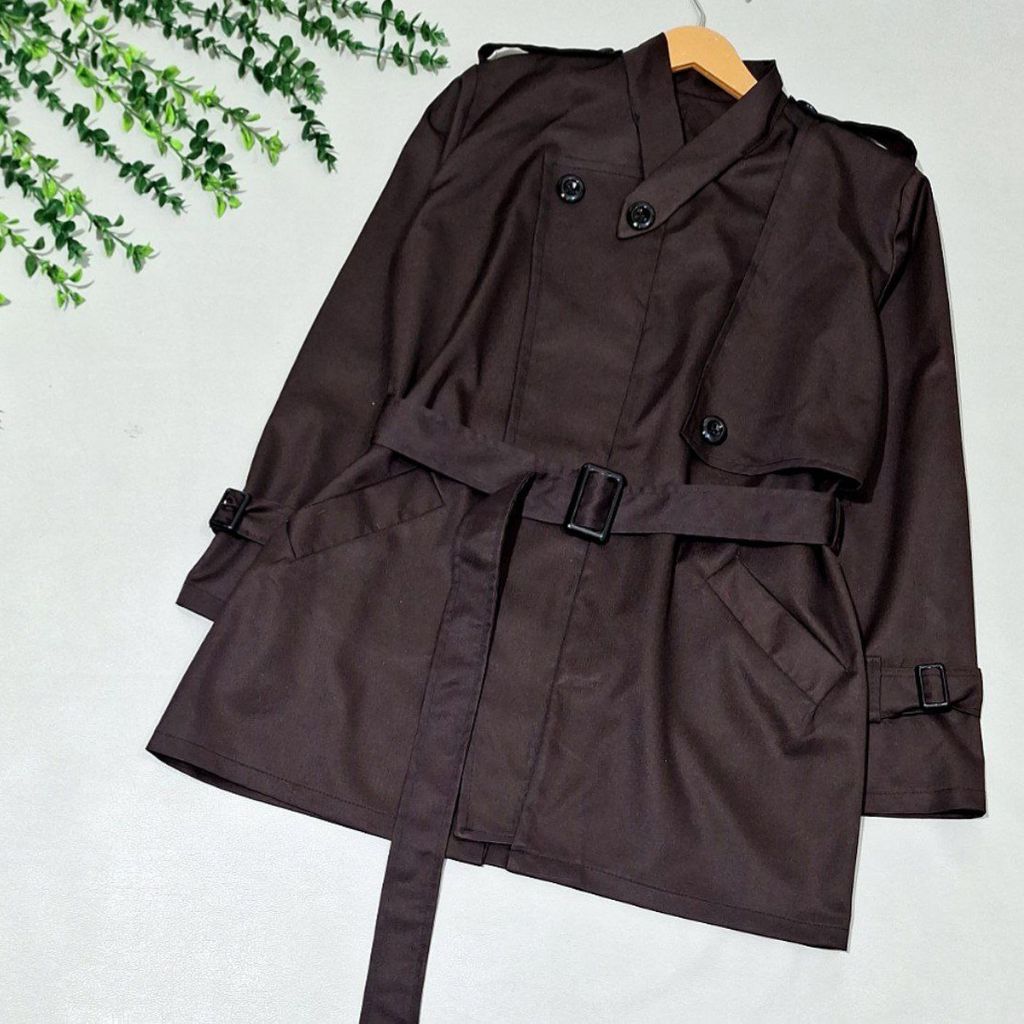 مشخصات ترنج کت زنانه طرح ملینا