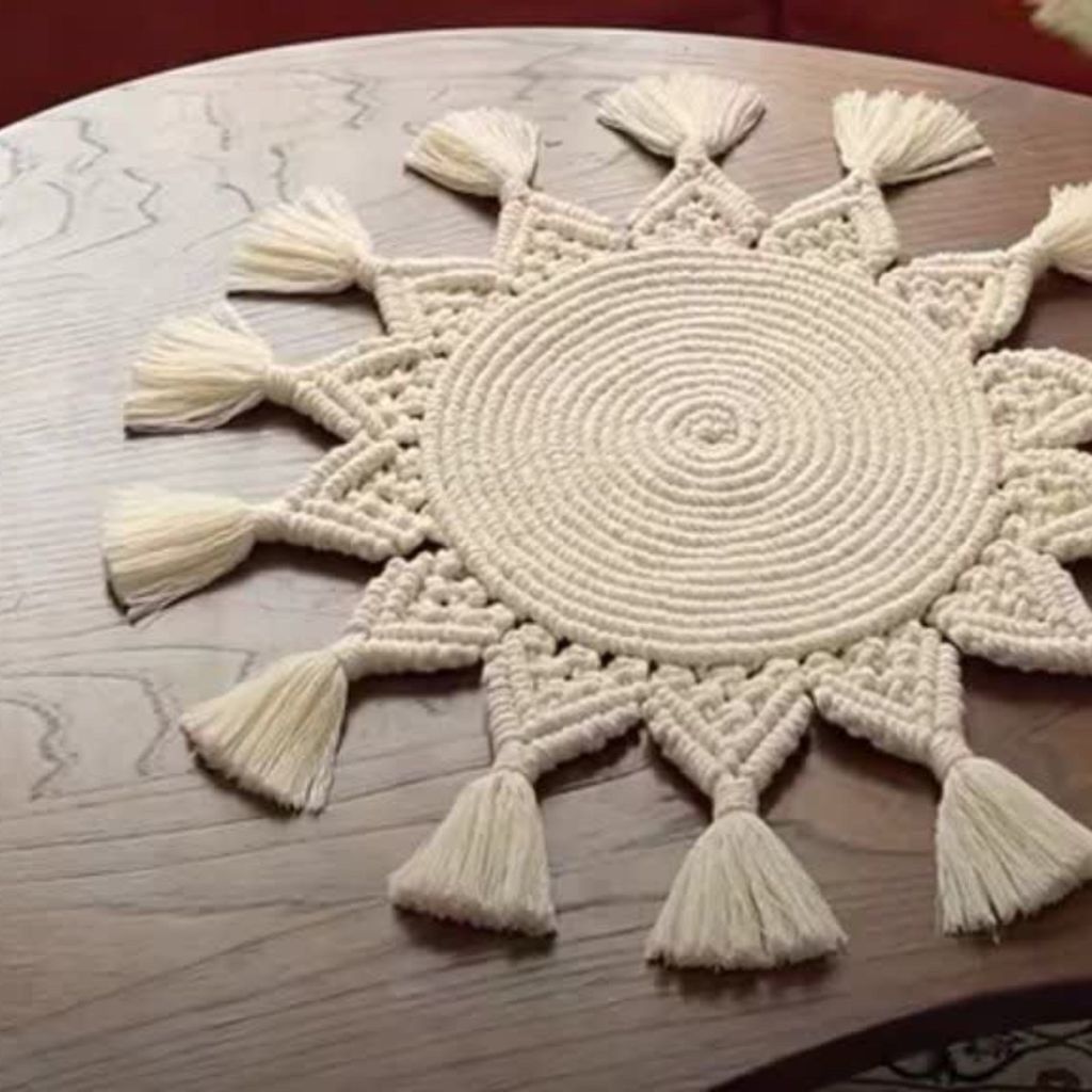 مشخصات رانر گرد ارسال رایگان مکرومه بافی کادویی