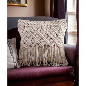 کاور کوسن مکرومه بافی طرح زنبق