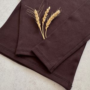 خرید اینترنتی بلوز یقه گرد شکلاتی