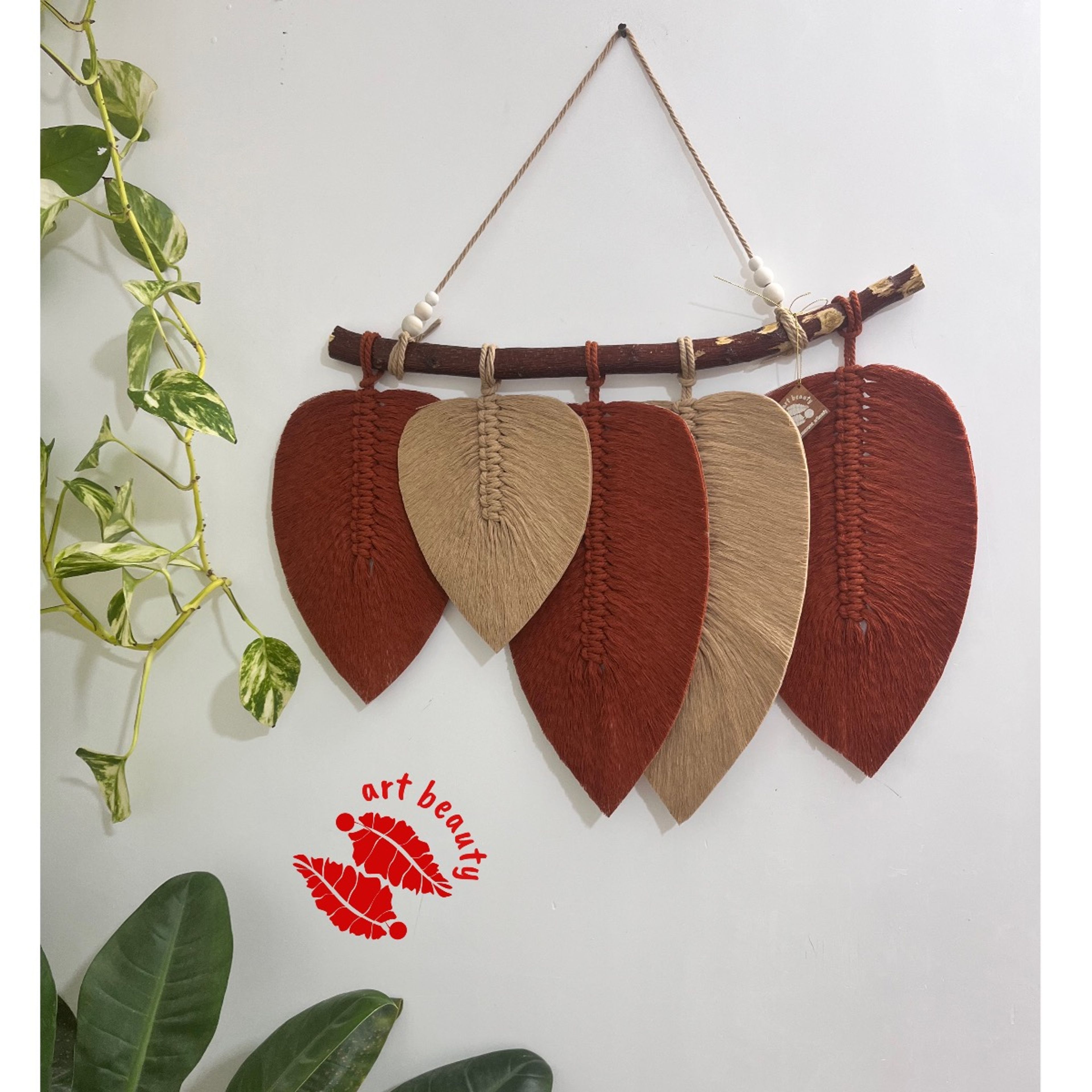 خرید اینترنتی دیوارکوب برگ مکرومه بافی مدرن طرح نازنین