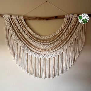 دیوارکوب مکرومه بافی طرح ،،ماه گره،، چشم نواز