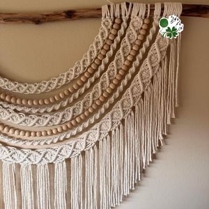 مشخصات دیوارکوب مکرومه بافی