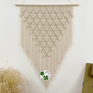 دیوارکوب مکرومه بافی طرح ،،گره آرام،،چشم نواز