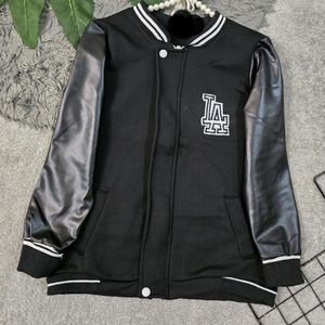 مشخصات سویشرت بیسبالی آستین چرم