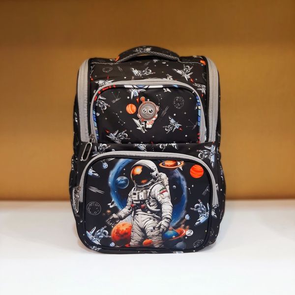 کوله پشتی فضانورد صندوقی انگلیسی