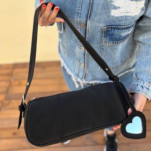 خرید انلاین کیف دوشی زنانه و دخترانه مدل رایانو پروانه