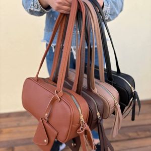 فروش اینترنتی کیف دوشی زنانه و دخترانه مدل فرجان پروانه