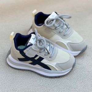 خرید اینترنتی قیمت ونس بچگانه طرح Asics از بری کیدز کد 4101702