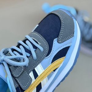 خرید اینترنتی قیمت ونس بچگانه طرح Asics از بری کیدز کد 4101702