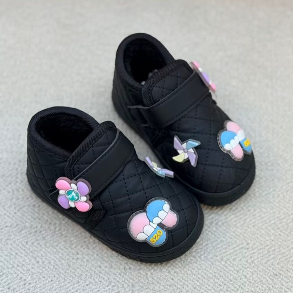 خرید اینترنتی قیمت بوت بچگانه طرح فرفره از توباکو کد 4101601