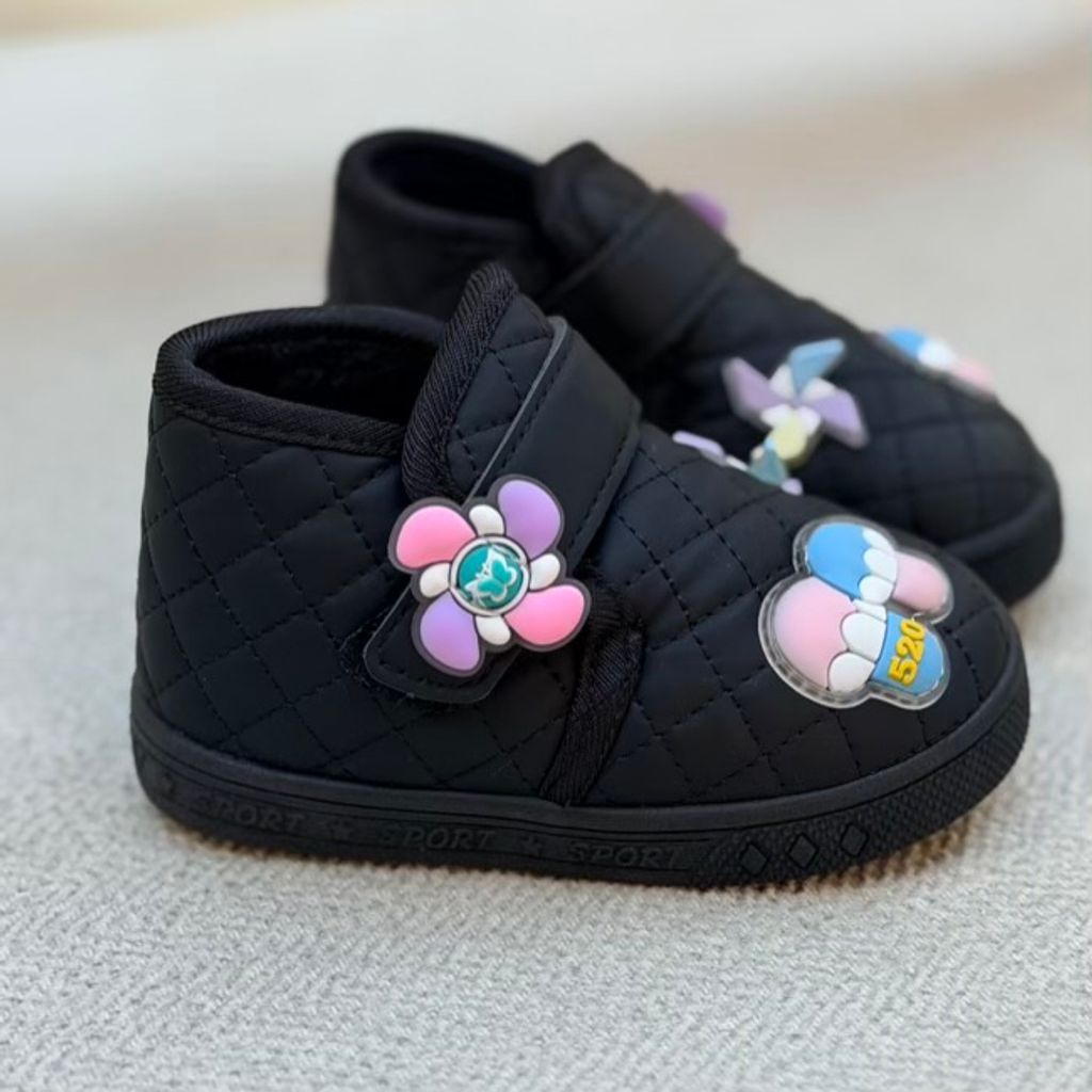 خرید اینترنتی قیمت بوت بچگانه طرح فرفره از توباکو کد 4101601