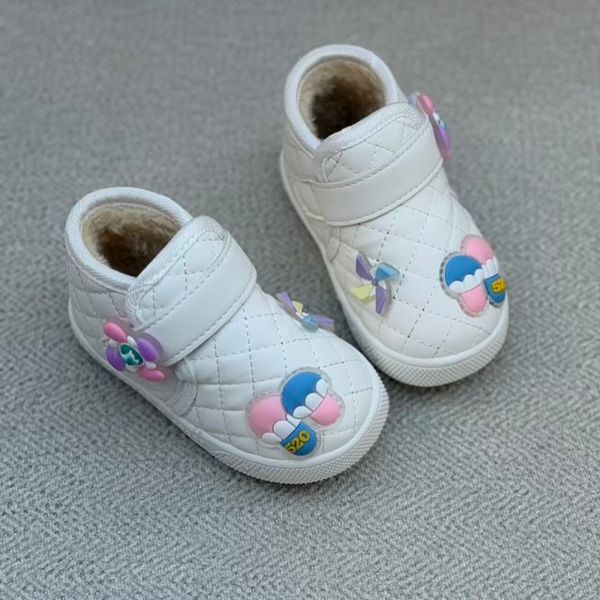 بوت بچگانه طرح فرفره از توباکو کد 4101601