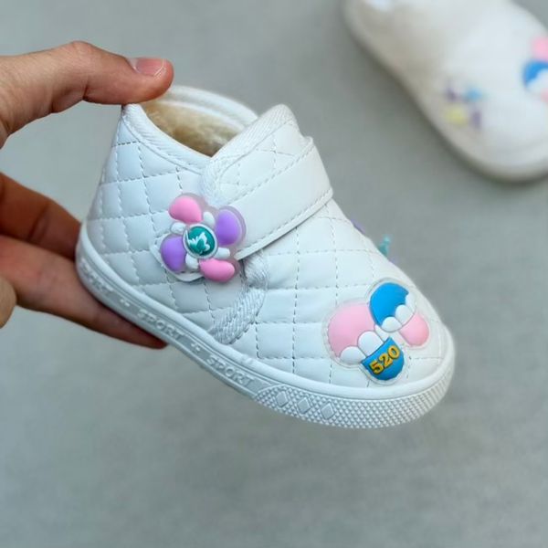 بوت بچگانه طرح فرفره از توباکو کد 4101601