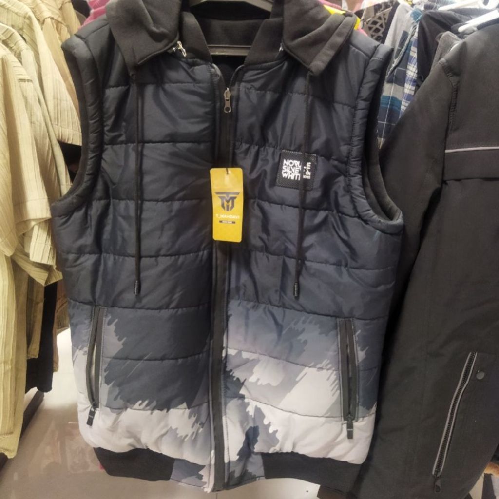 خرید آنلاین پافر مشکی مردانه