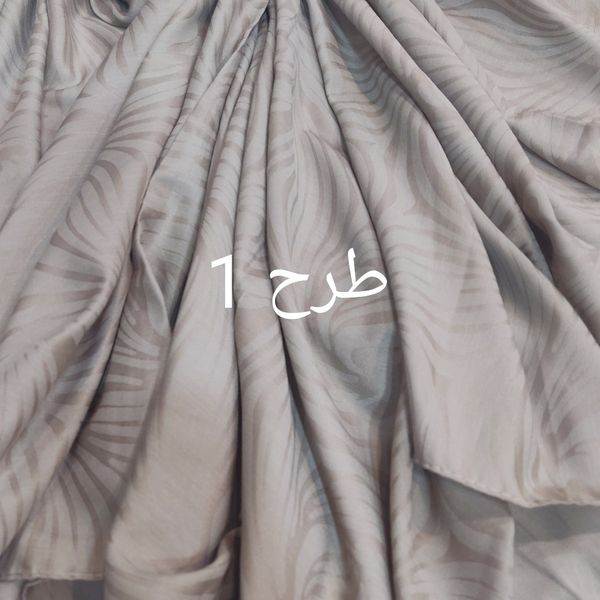 روسری‌ زنانه نخ ابریشم