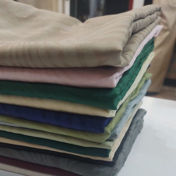 روسری‌ زنانه نخ ابریشم