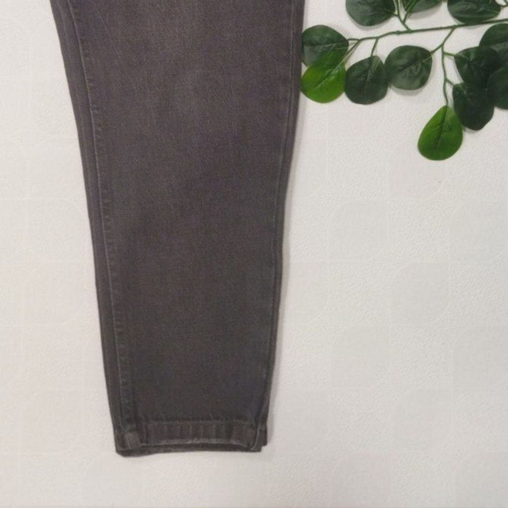 فروش اینترنتی شلوار لی مام استایل زنانه sh5rt