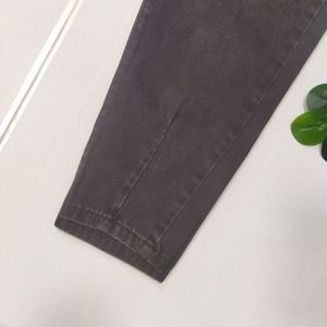 خرید انلاین شلوار لی مام استایل زنانه sher5rt