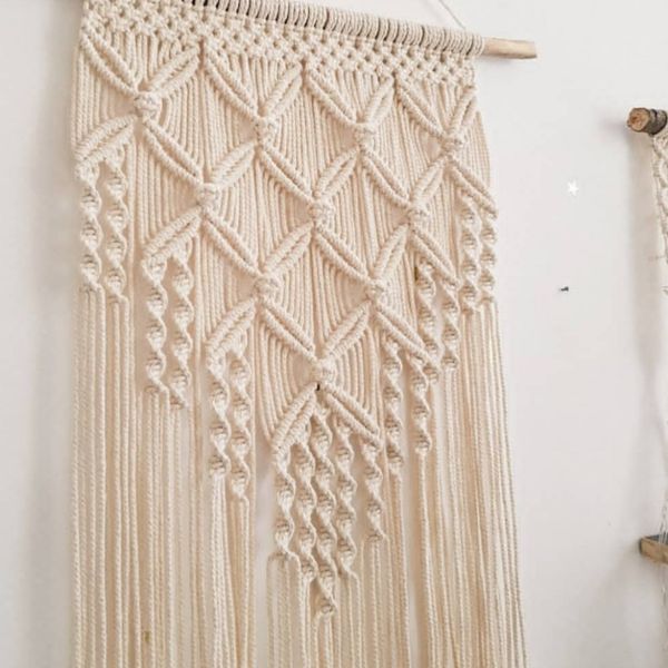 دیوارکوب مکرومه بافی طرح،،گره آرام،،چشم نواز