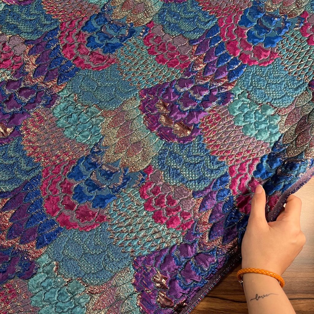 فروش اینترنتی پارچه ژاکارد طاووسی