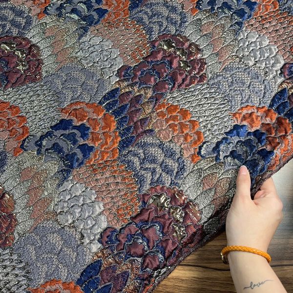 پارچه ژاکارد طاووسی