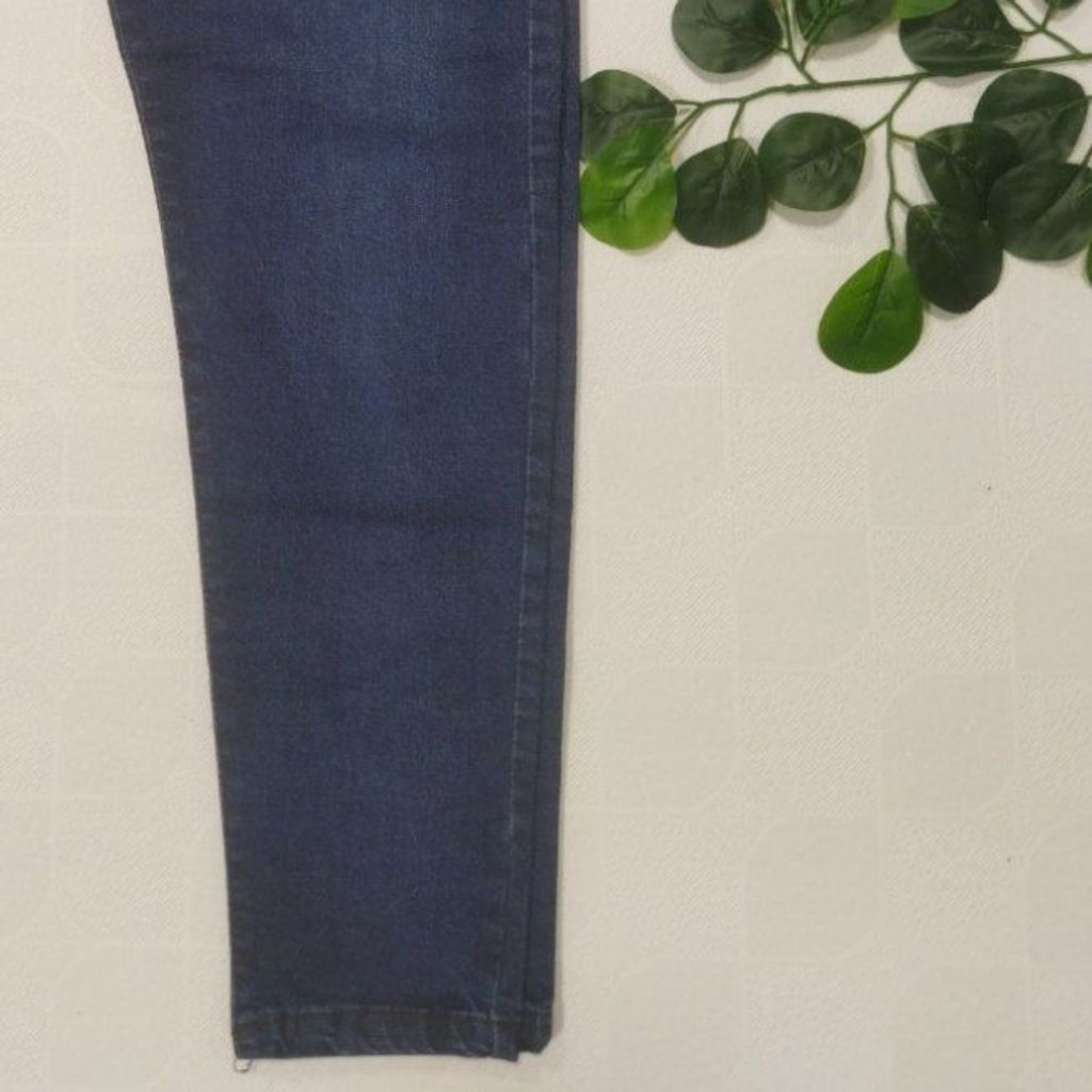 مشخصات شلوار لی راسته قد 90 زنانه sh5r