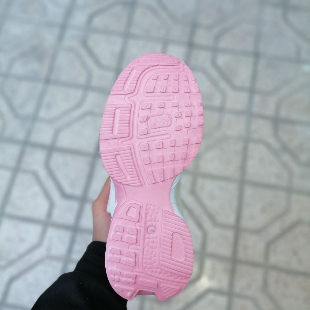 قیمت ارزان کفش اسپرت زنانه و دخترانه برند vtky