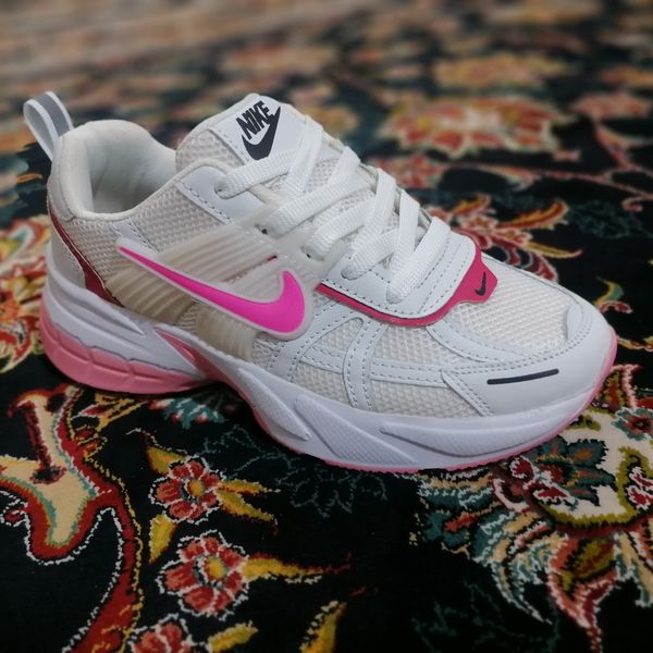 کفش اسپرت برند V2K ویتوکی ترند سایز 37 تا 40 کفش الماس