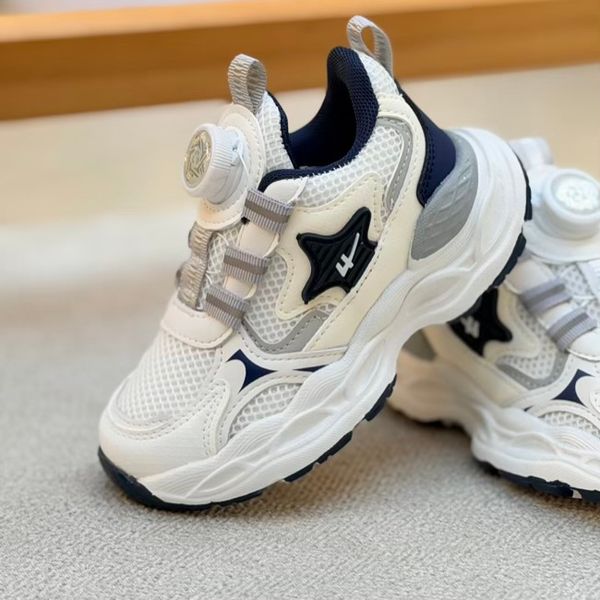 کتونی بچگانه طرح star از A+B کد 4102105