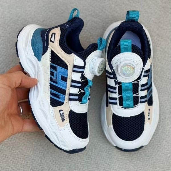 کتونی بچگانه طرح Hi از A+B کد 4102104