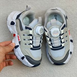 خرید اینترنتی قیمت کتونی بچگانه طرح sport از A+B کد 4102102