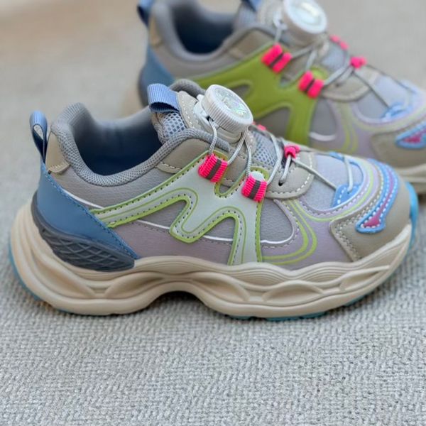 کتونی بچگانه طرح M از کاکا کد 4102002