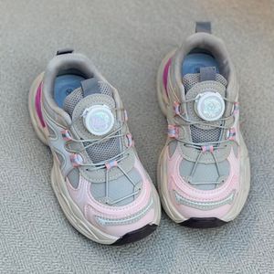 خرید اینترنتی قیمت کتونی بچگانه طرح M از کاکا کد 4102002