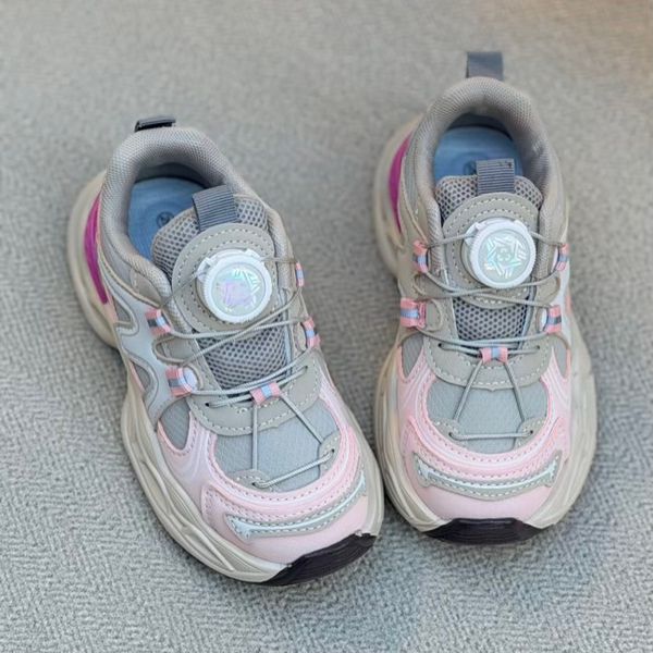 کتونی بچگانه طرح M از کاکا کد 4102002