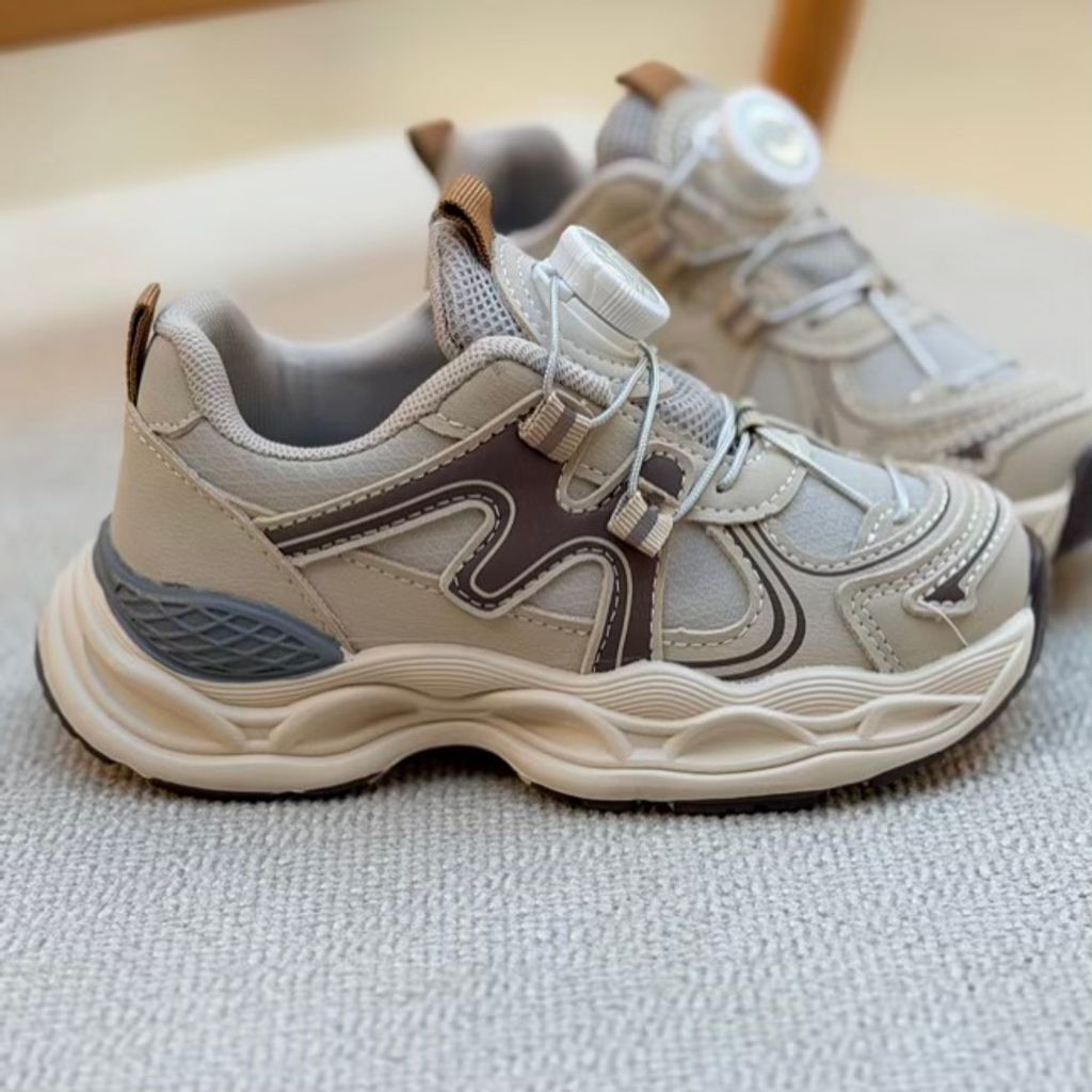 خرید اینترنتی قیمت کتونی بچگانه طرح M از کاکا کد 4102002